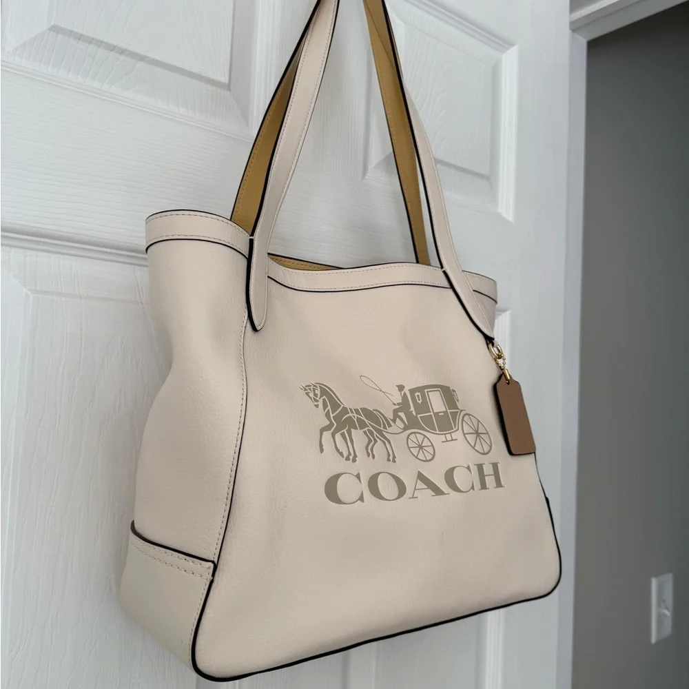 Coach Cream/Chalk Leather Tote Bag with Coach Dust Bag - Picture 16 of 16